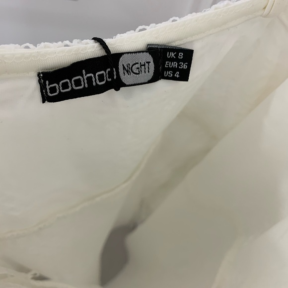 BNWT White lace dress - Picture 3 of 3